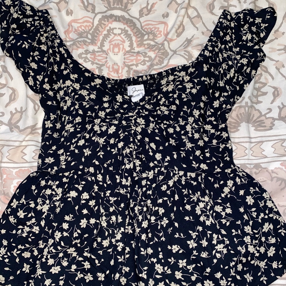 tj maxx black top